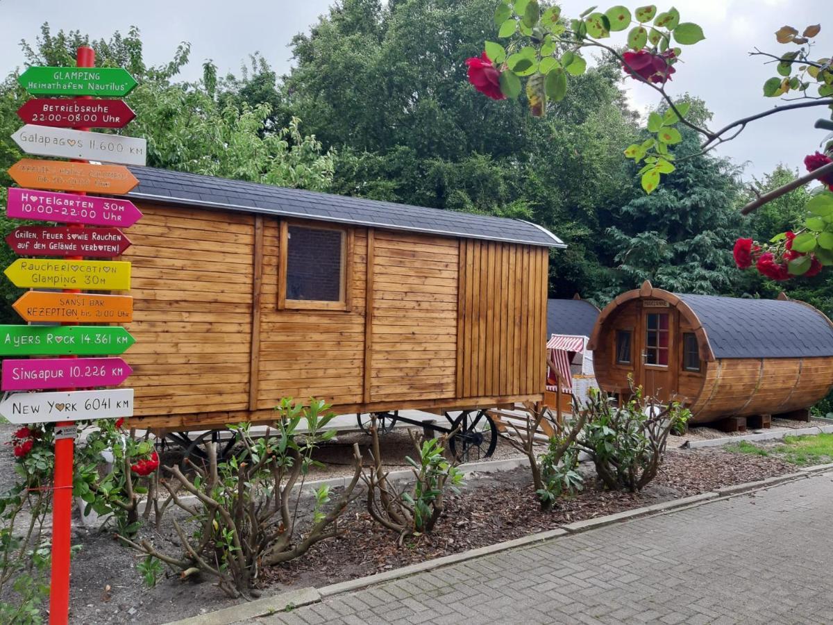 Hotel Columbus Und Glamping Bremerhaven Luaran gambar